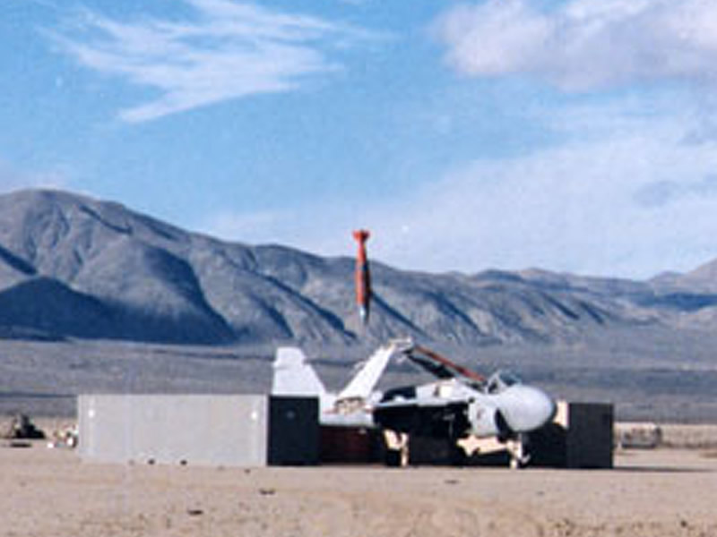 Illustration for article titled LJDAM Adds GPS and Laser Guidance to Bombs